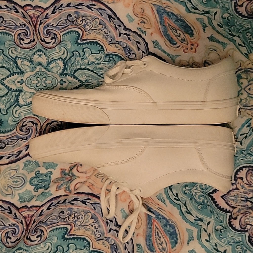 White Vans - Picture 4 of 7